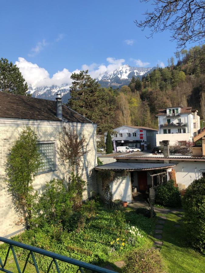 Grosszuegige Ferienwohnung Fuer 4 Personen Interlaken Buitenkant foto